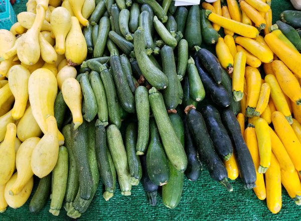 laguna beach farmers market